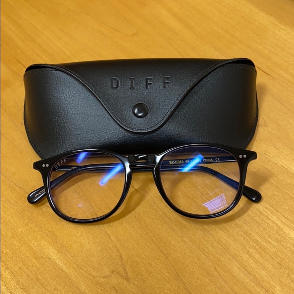 DIFF blue light glasses